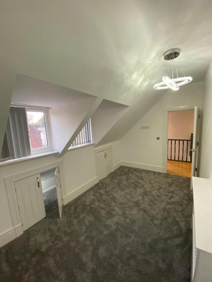 Penthouse Apt8 Wolverhampton Exterior foto