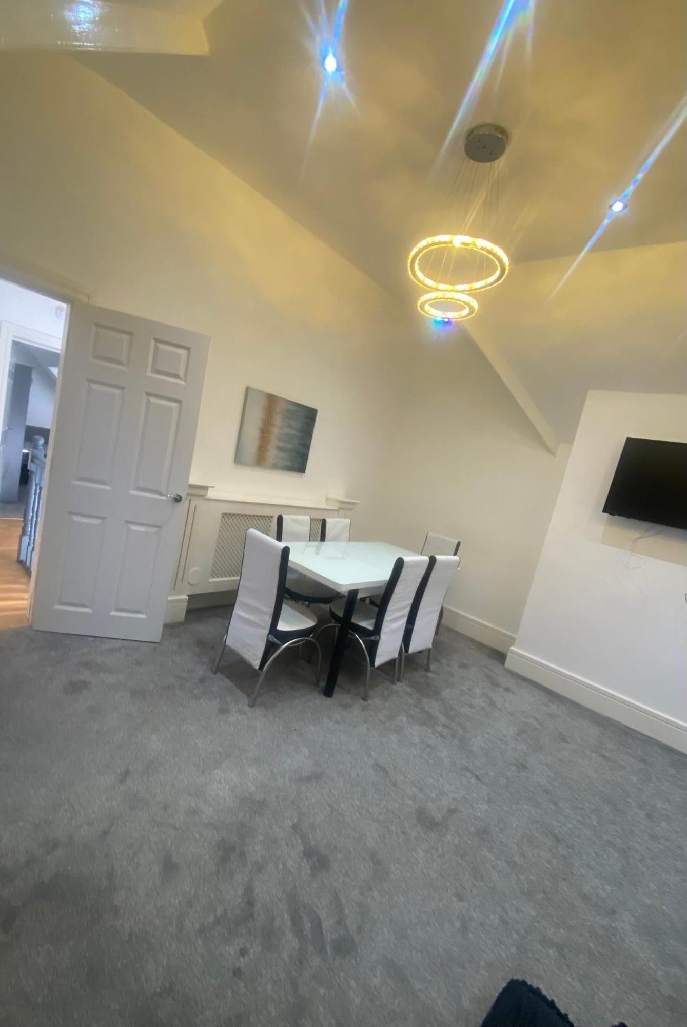 Penthouse Apt8 Wolverhampton Exterior foto